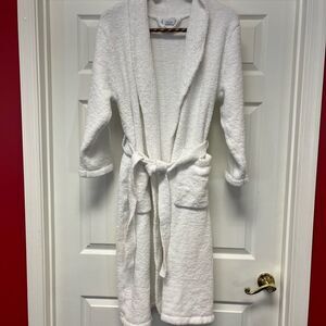 Nordstrom White Soft Cozy Belted Robe sz S EUC